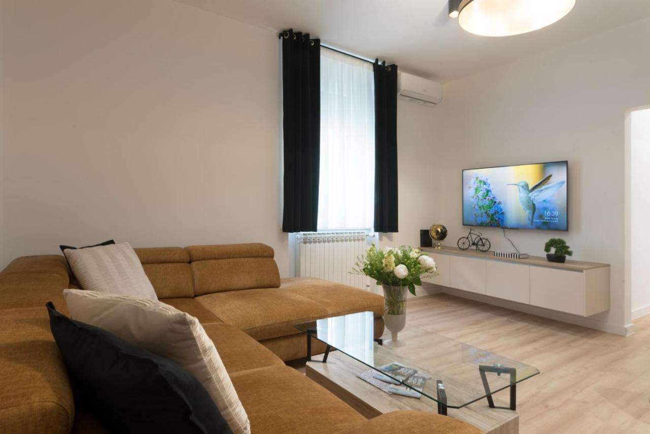 Apartment Palazzo, Zagreb Town Centre Bagian luar foto